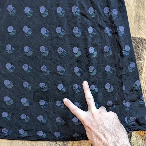 Elegant Navy Blue Polka Dot Dress - Picture 3 of 7